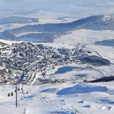 S-e-r-a-l-y 2 Apartament